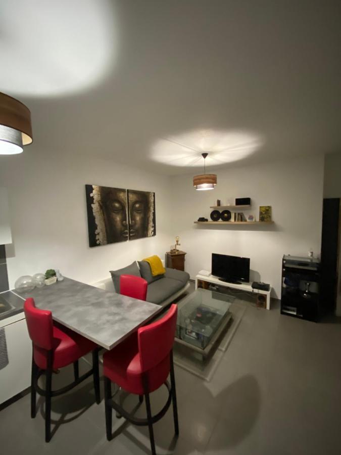 Appartement De La Calade Ла-Сьота Экстерьер фото
